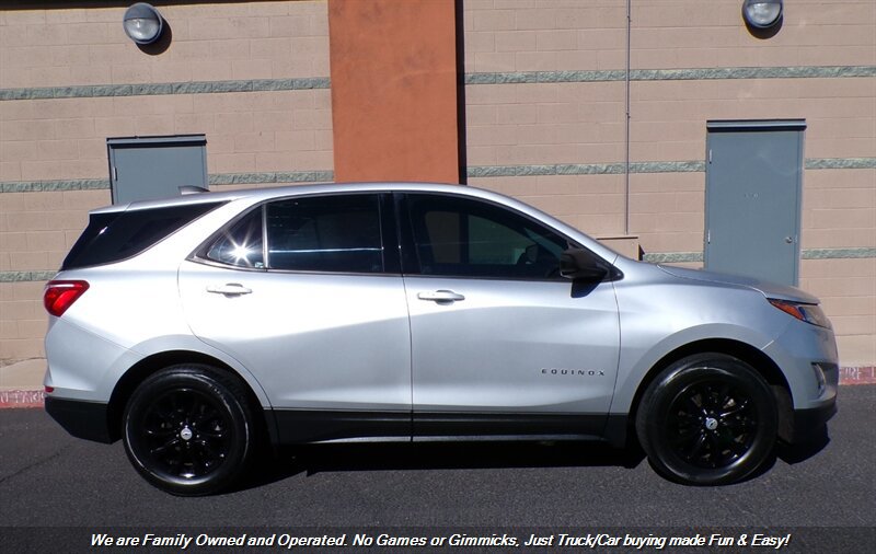 Used 2018 Chevrolet Equinox LS FWD image 6