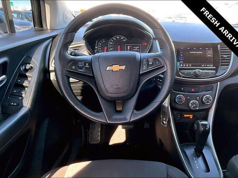 Used 2020 Chevrolet Trax LS w/ Tint and Cruise Package image 8