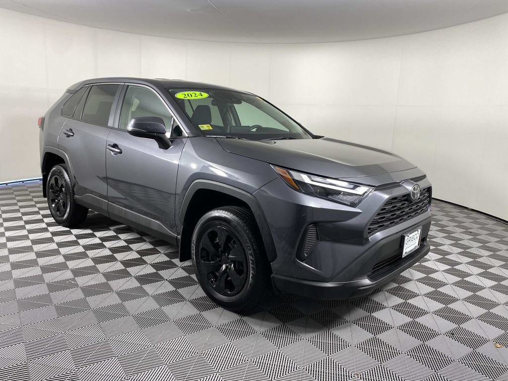 Used 2024 Toyota RAV4 LE AWD/4WD image 1