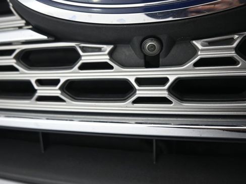 Used 2023 Ford Explorer Limited image 42