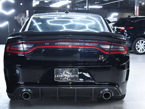 Used 2020 Dodge Charger Scat Pack w/ Dynamics Package RWD image 6