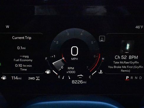 Used 2025 GMC Yukon Denali w/ Sun & Power Step Package image 19