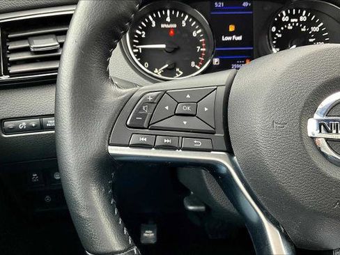 Certified 2021 Nissan Rogue Sport SV image 22