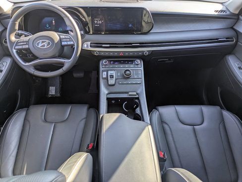 Used 2024 Hyundai Palisade Limited image 16