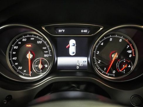 Used 2019 Mercedes-Benz CLA 250 4MATIC image 14