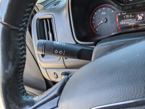 Used 2016 GMC Canyon SLT w/ Driver Alert Package image 29