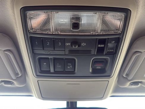 Used 2017 Toyota 4Runner Limited image 20