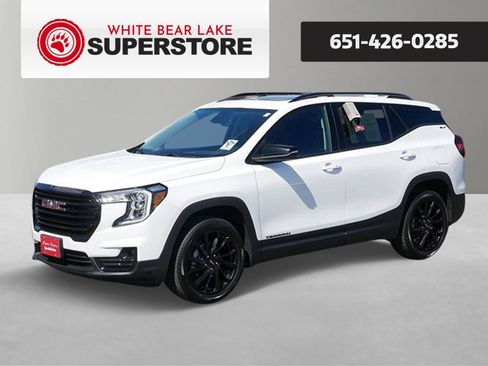 Used 2024 GMC Terrain SLT w/ Infotainment Package II AWD/4WD image 1