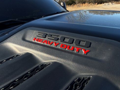 Used 2023 RAM 3500 Limited image 16