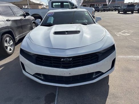 Used 2021 Chevrolet Camaro LT w/ RS Package image 9
