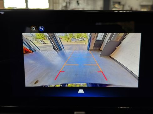 New 2026 Chevrolet Equinox RS w/ LPO, Floor Liner Package image 29