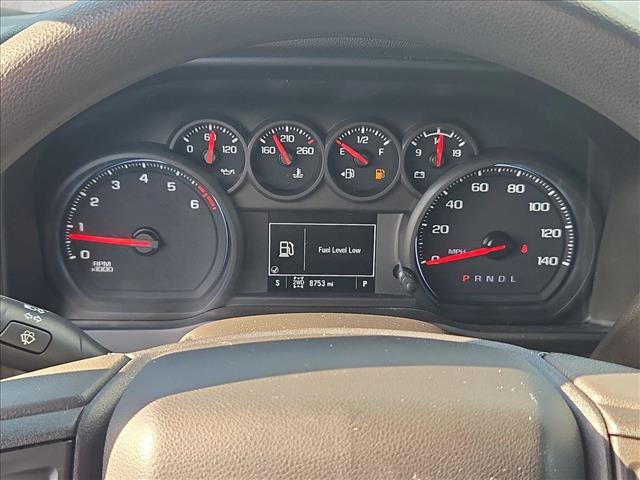 Used 2021 Chevrolet Silverado 1500 Custom Trail Boss w/ LPO, Dark Essentials Package AWD/4WD image 11