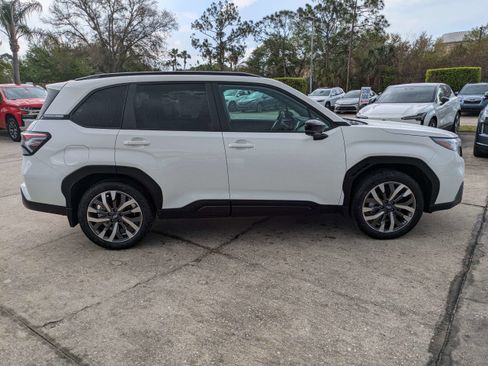 New 2026 Subaru Forester Touring AWD/4WD image 3