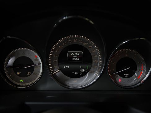 Used 2015 Mercedes-Benz GLK 350 2WD image 17