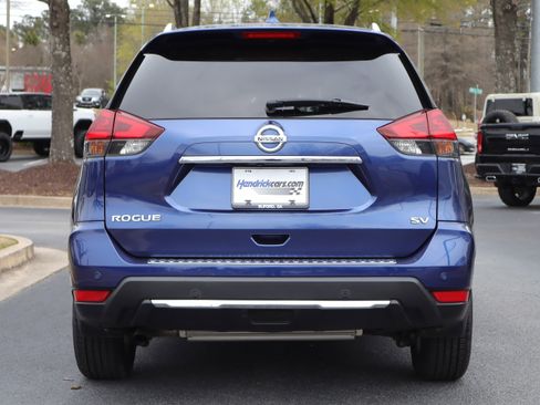 Used 2020 Nissan Rogue SV image 37