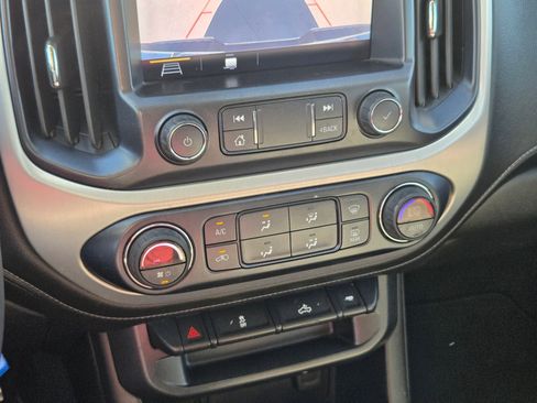 Used 2019 GMC Canyon SLE w/ Elevation Edition image 19