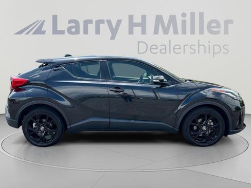 Used 2022 Toyota C-HR Nightshade FWD image 7