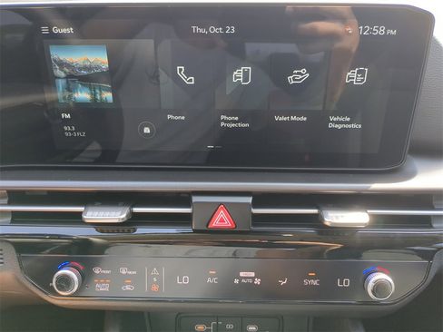 New 2026 Kia Sportage EX image 24