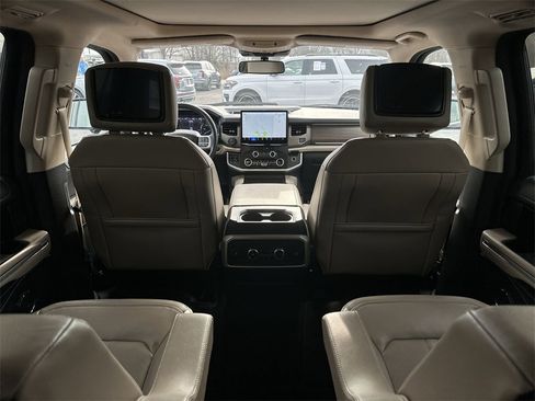 Used 2023 Ford Expedition Max Limited image 28