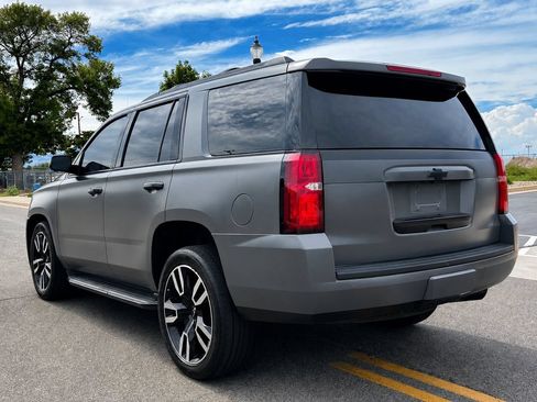 Used 2018 Chevrolet Tahoe Premier AWD/4WD image 3