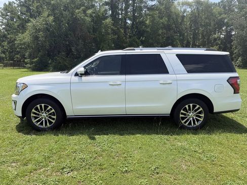 Used 2018 Ford Expedition Max Limited w/ Equipment Group 301A RWD image 9