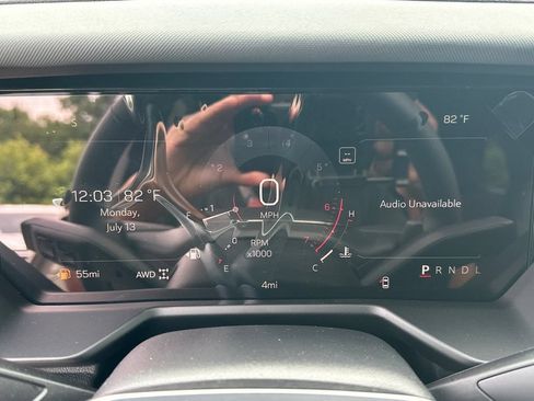 New 2026 GMC Acadia AT4 w/ Luxury Package AWD/4WD image 28