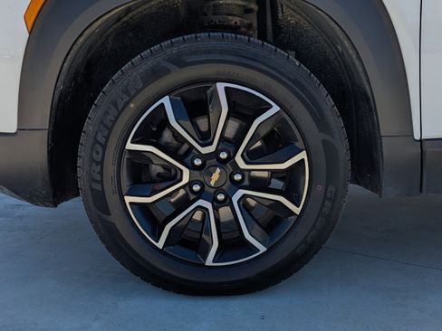 Used 2023 Chevrolet TrailBlazer ACTIV AWD/4WD image 8