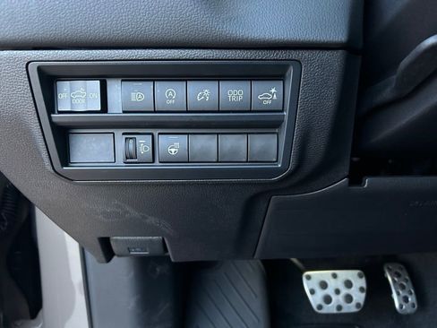 Used 2026 Toyota Tundra Limited w/ TRD Off-Road Package image 19