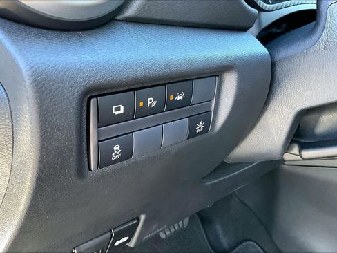 New 2025 Nissan Versa S image 18