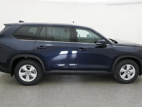 New 2026 Toyota Grand Highlander AWD Hybrid image 68