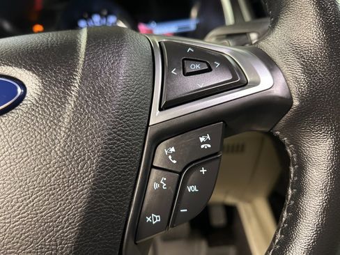 Certified 2017 Ford Edge Titanium w/ Equipment Group 301A image 20