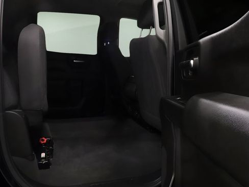 Used 2020 Chevrolet Silverado 1500 Custom w/ Custom Value Package AWD/4WD image 16