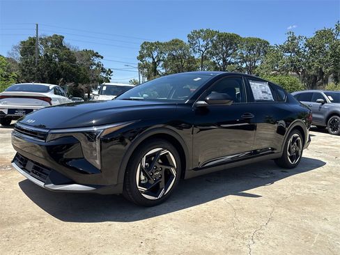 New 2025 Kia K4 EX image 8