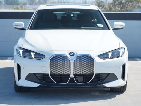New 2026 BMW i4 xDrive40i w/ Driving Assistance Package AWD/4WD image 2