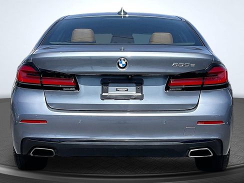 Used 2021 BMW 530e w/ Parking Assistance Package RWD image 4