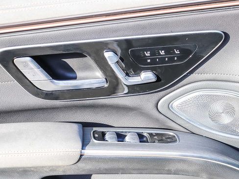 Used 2023 Mercedes-Benz EQS 450+ 4MATIC Sedan image 18