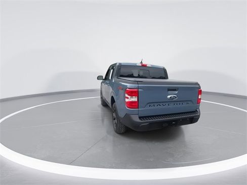 Used 2024 Ford Maverick Lariat w/ FX4 Off-Road Package image 8