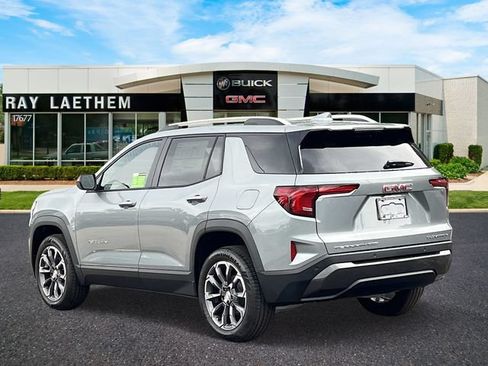 New 2026 GMC Terrain Elevation w/ Elevation Premium Package AWD/4WD image 3