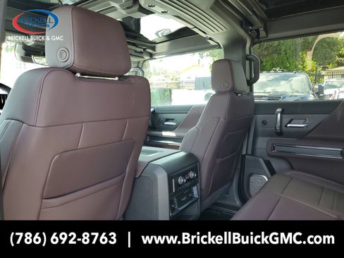New 2026 GMC Hummer EV 4x4 Crew Cab image 10
