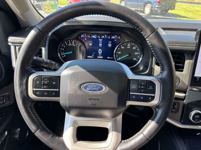Used 2024 Ford Expedition XLT AWD/4WD image 34