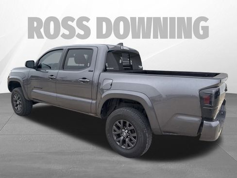 Used 2021 Toyota Tacoma SR5 image 4