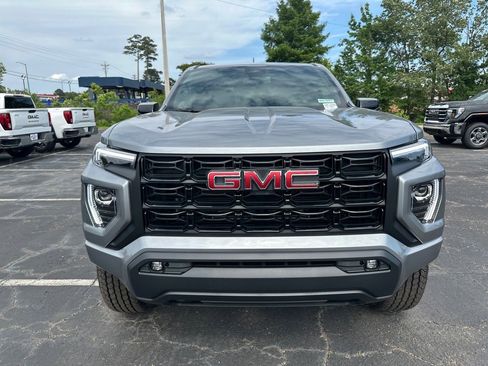 New 2025 GMC Canyon Elevation w/ Convenience Package image 2