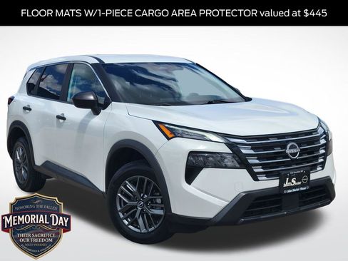 Used 2024 Nissan Rogue S FWD image 1