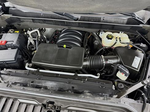 Used 2020 GMC Sierra 1500 Elevation w/ Elevation Value Package image 30