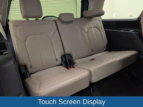 Certified 2024 Ford Expedition Limited image 18
