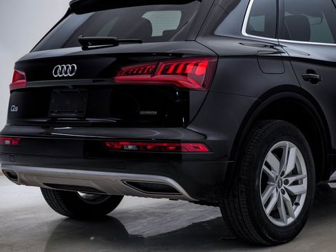 Used 2020 Audi Q5 2.0T Premium image 12