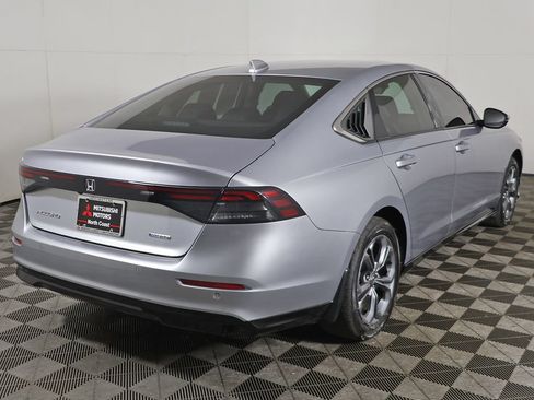 Used 2025 Honda Accord EX-L image 10