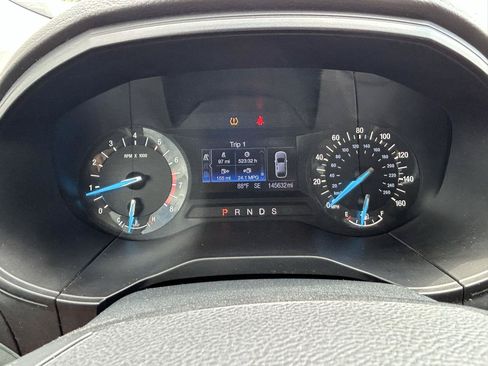 Used 2016 Ford Edge SE FWD image 21