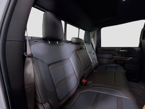 Used 2022 GMC Sierra 3500 Denali w/ Technology Package AWD/4WD image 29