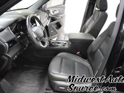 Used 2023 Chevrolet Traverse Premier w/ Redline Edition image 11